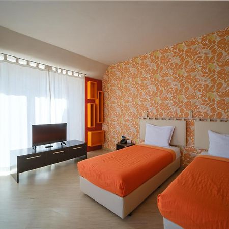 וארנה Family Hotel Classic חדר תמונה
