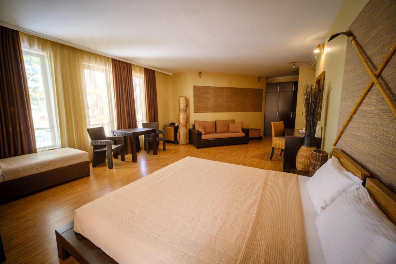 וארנה Family Hotel Classic מראה חיצוני תמונה