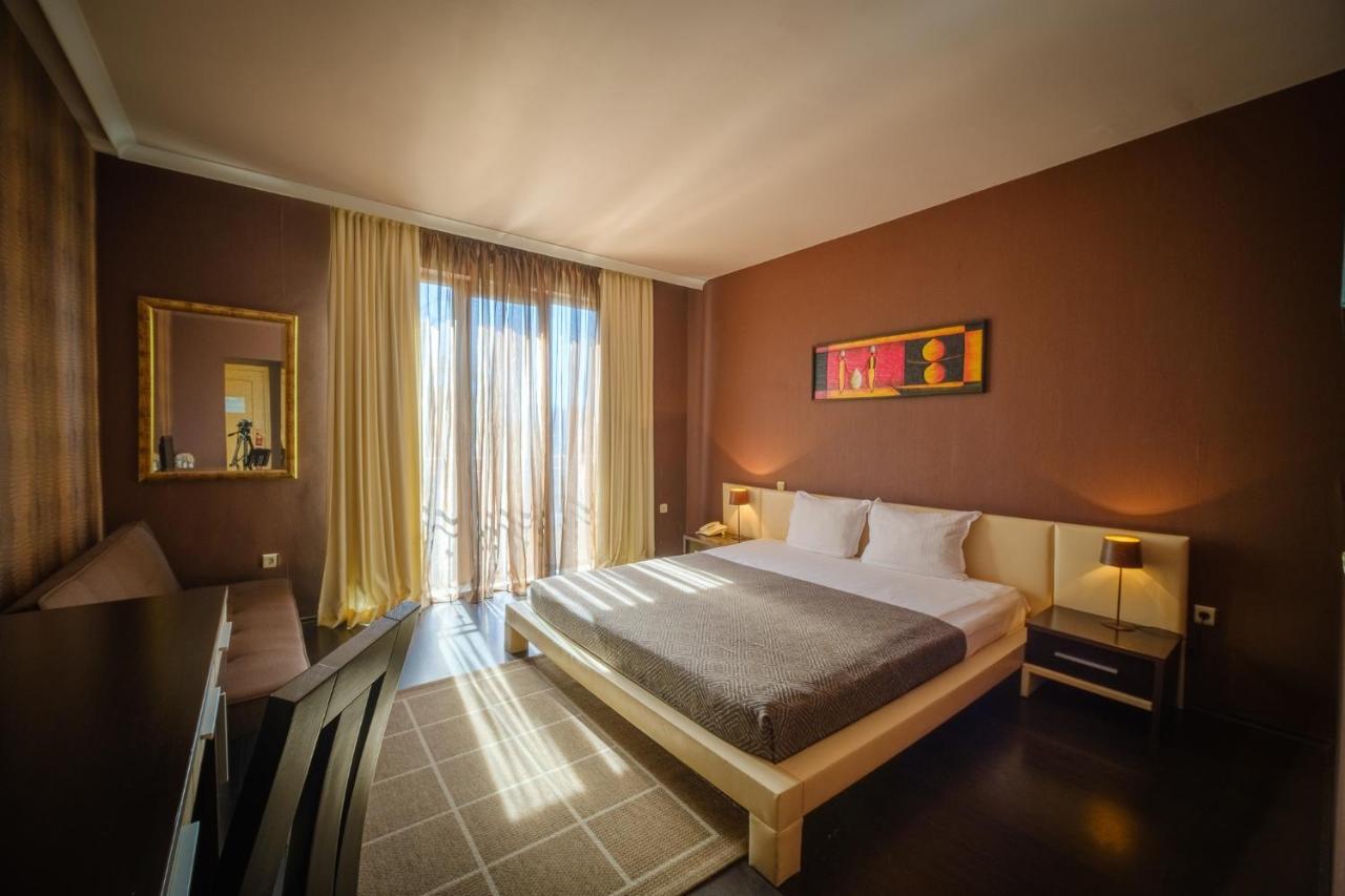 וארנה Family Hotel Classic מראה חיצוני תמונה
