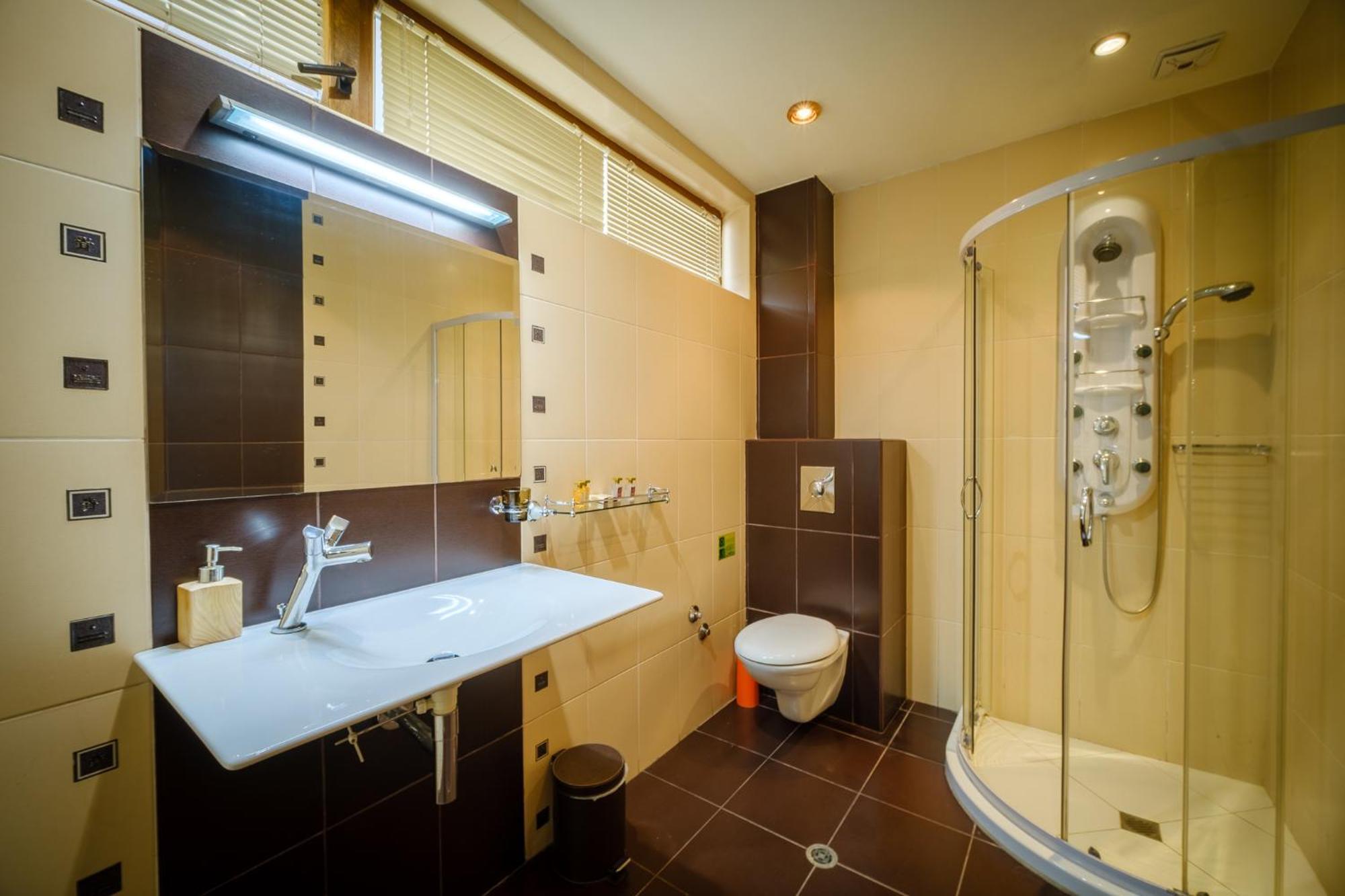 וארנה Family Hotel Classic חדר תמונה